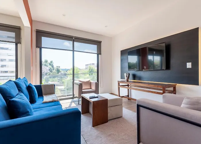 Amazing 3br With Balcony In Roma Norte *