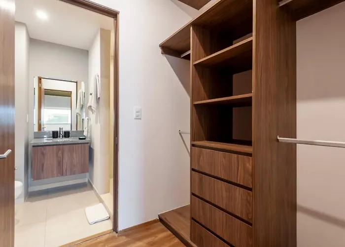 Amazing 3br With Balcony In Roma Norte